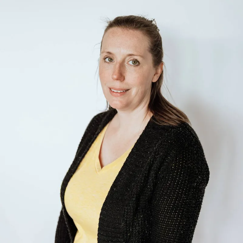 Headshot of Karen Weston